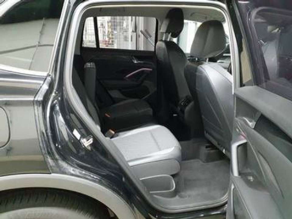 Car picture 10