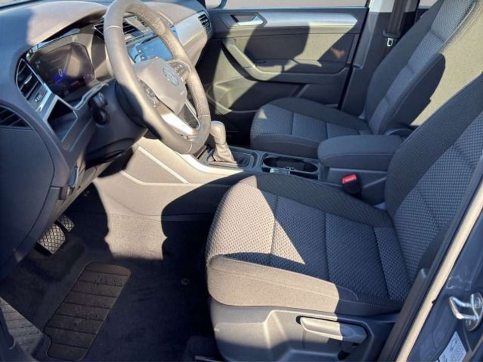 Volkswagen Touran - Imagem 9
