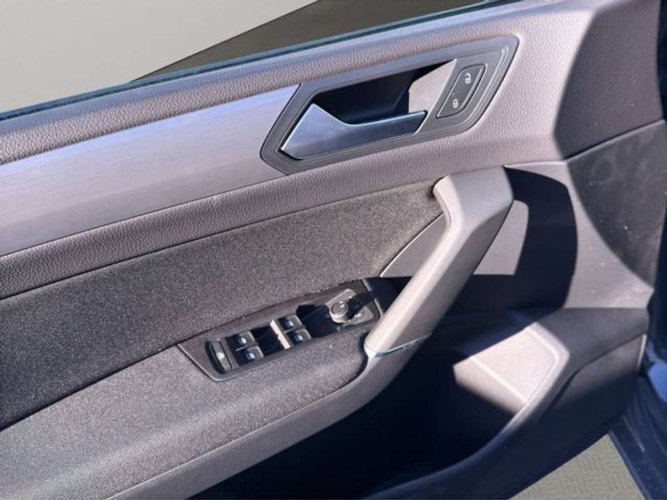 Volkswagen Touran - Imagem 13