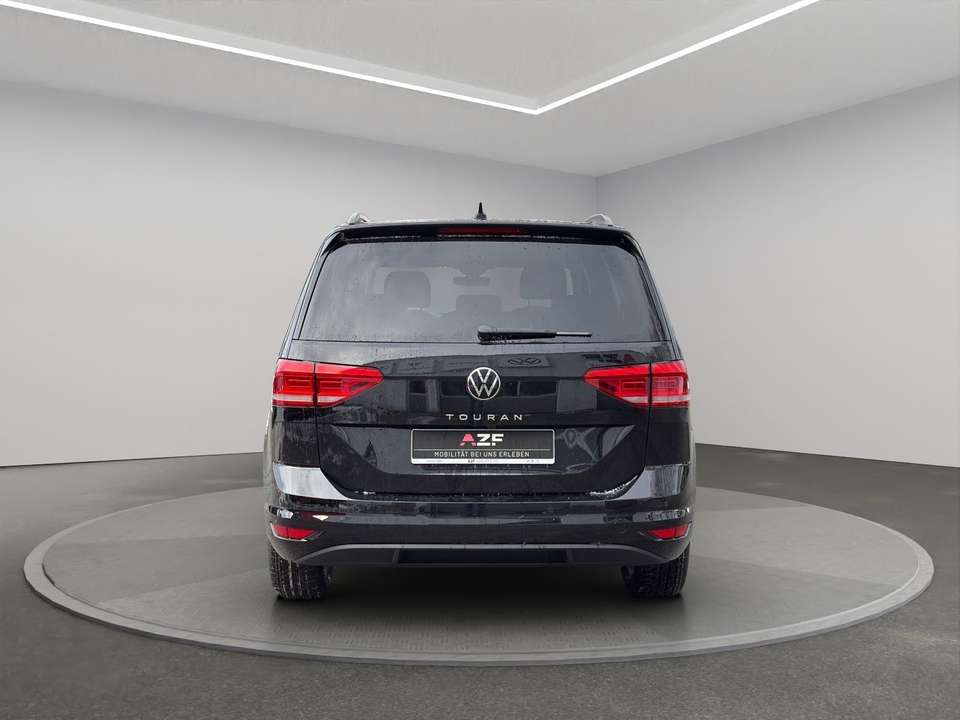 Volkswagen Touran - Imagem 7
