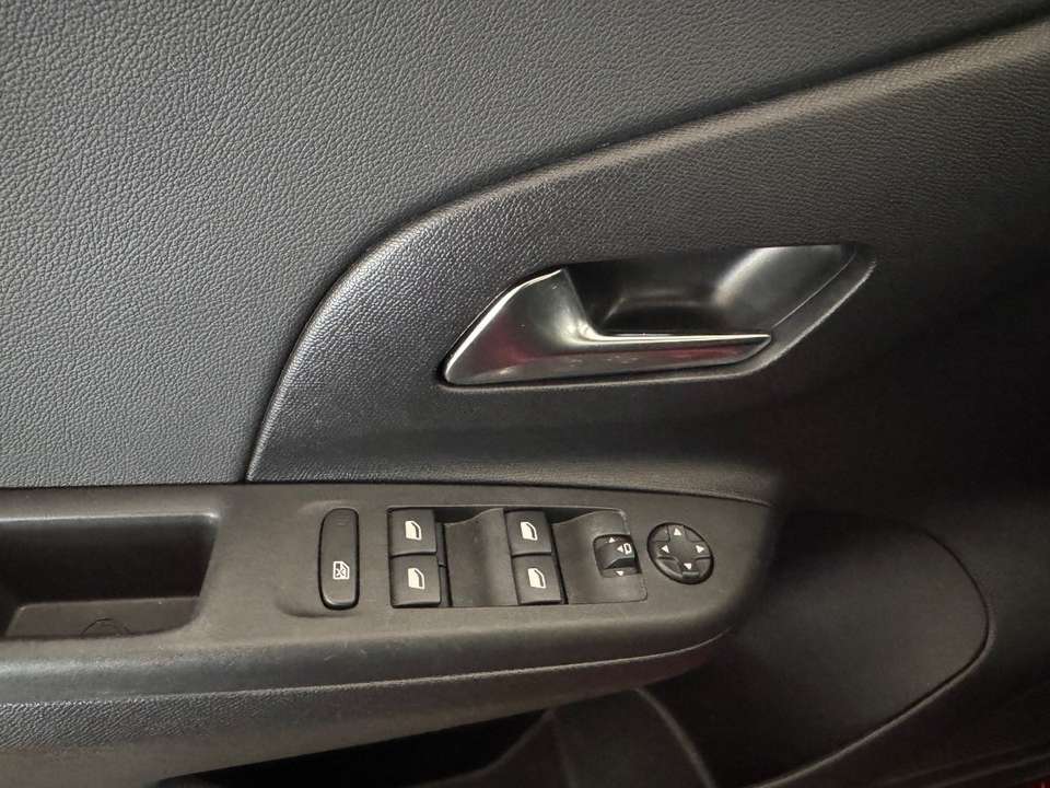 Opel Corsa - Imagem 9