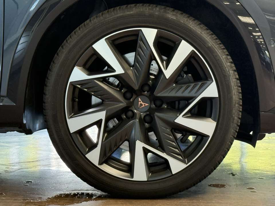 Car picture 9
