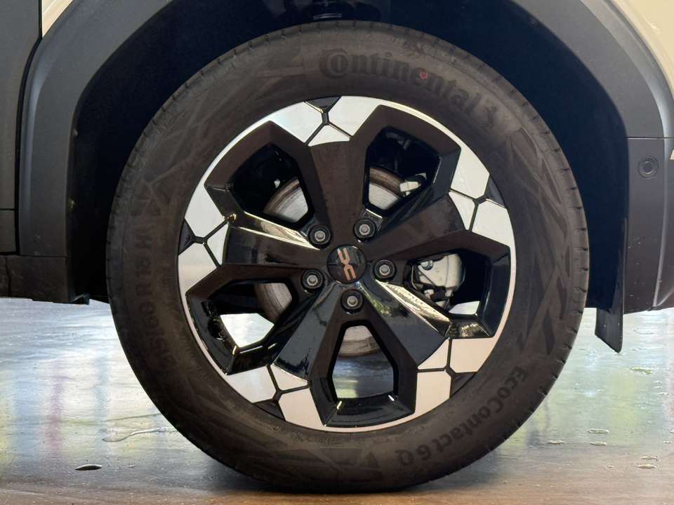 Car picture 11
