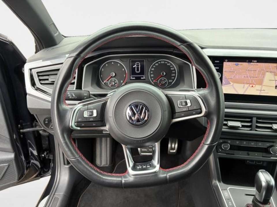 Volkswagen Polo - Imagem 12