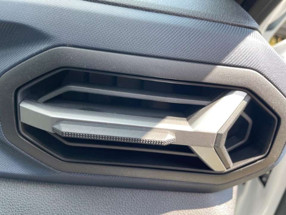 Dacia Bigster - Imagem 15