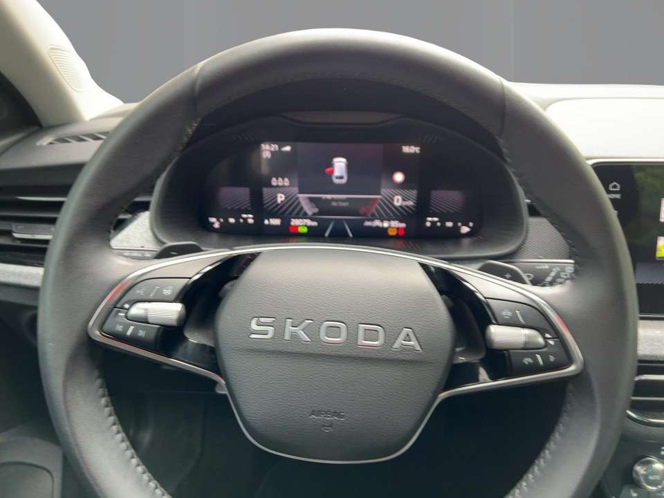 Car picture 9