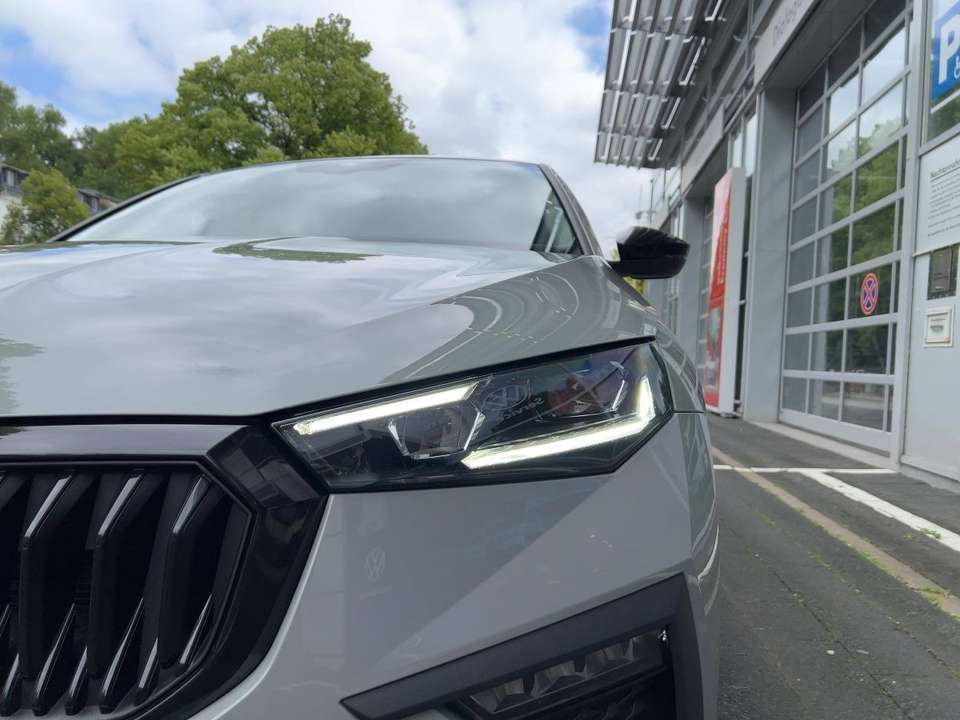 Car picture 12