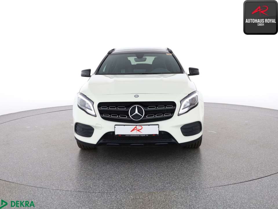 Mercedes-Benz GLA 200 - Imagem 8