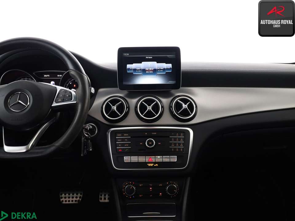 Mercedes-Benz GLA 200 - Imagem 9