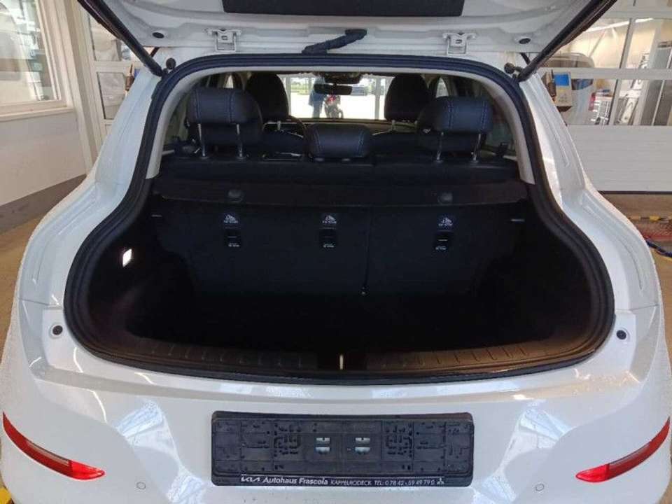Car picture 6