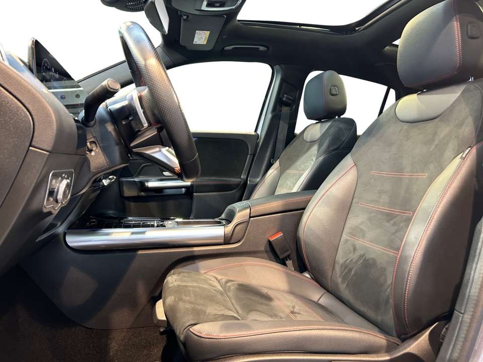 Mercedes-Benz GLA 200 - Imagem 6