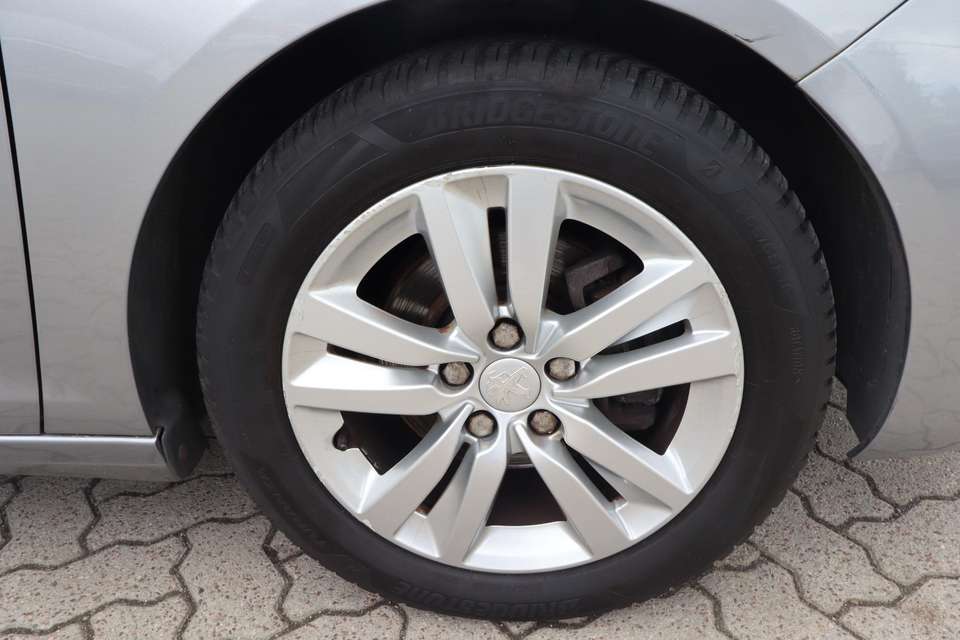 Car picture 6