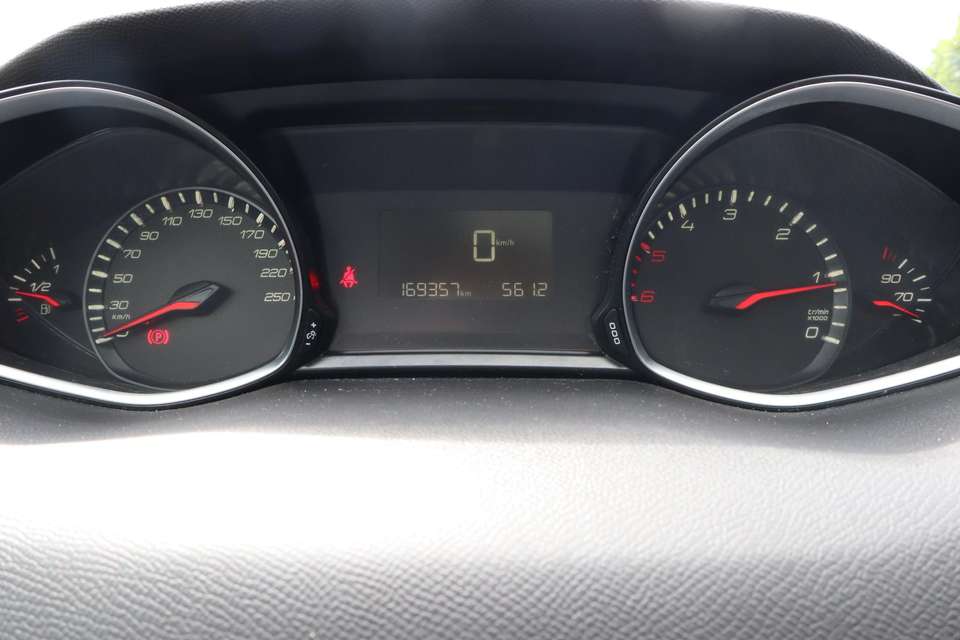 Car picture 17