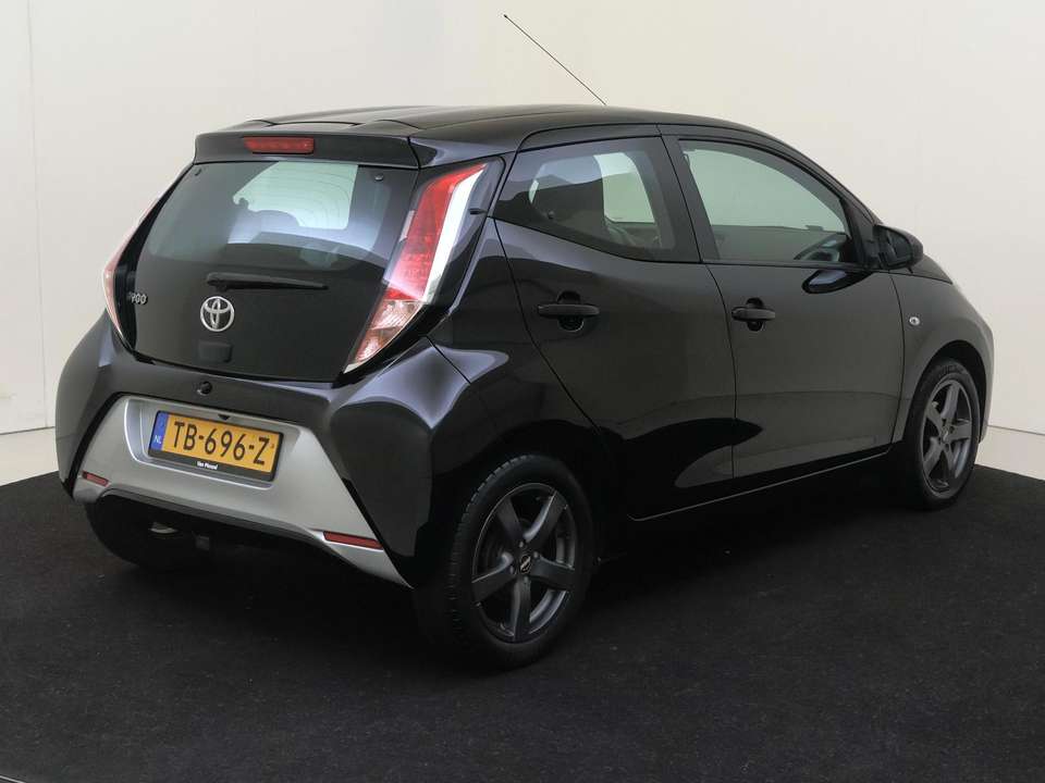 Toyota Aygo - Imagem 8
