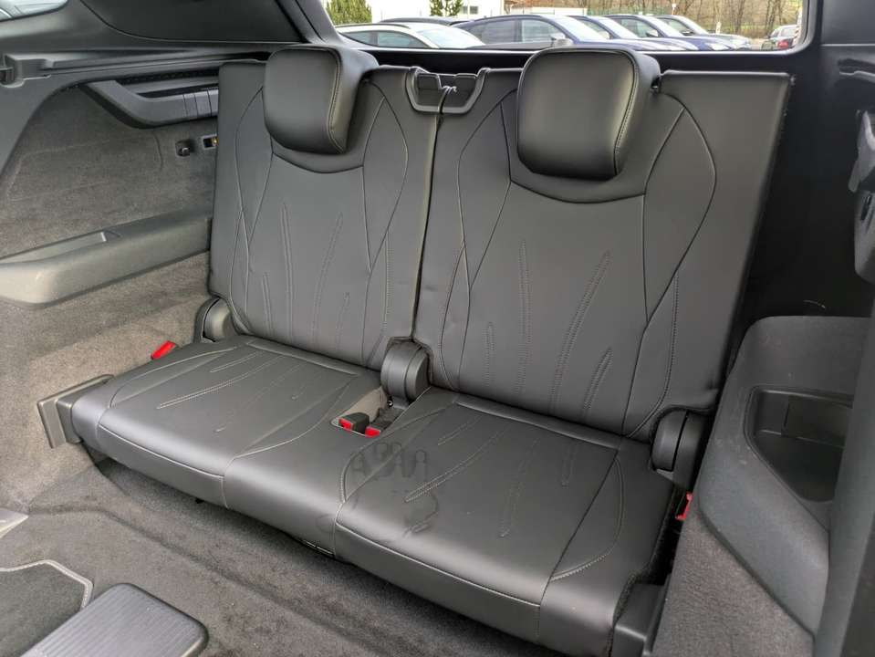 Car picture 14