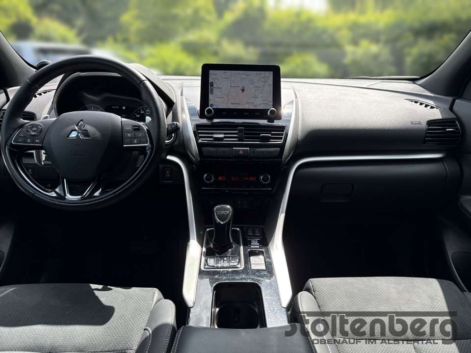 Mitsubishi Eclipse Cross - Imagem 8