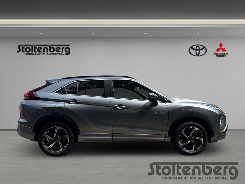 Mitsubishi Eclipse Cross - Imagem 17