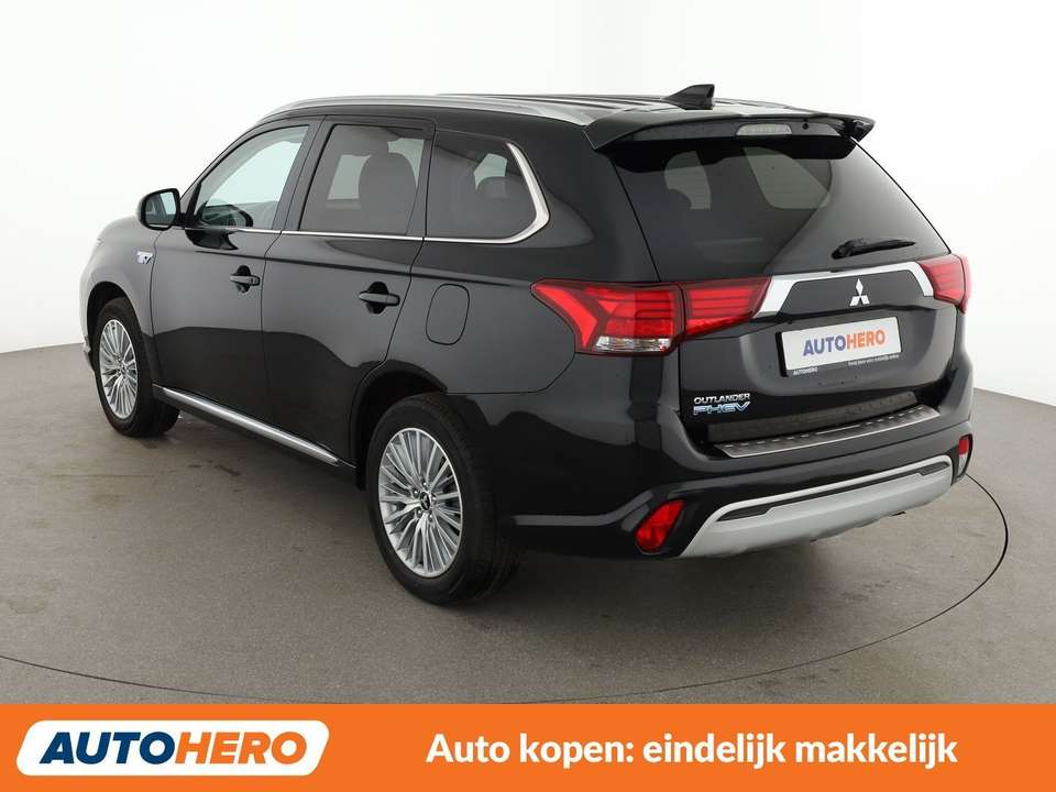 Mitsubishi Outlander - Imagem 4