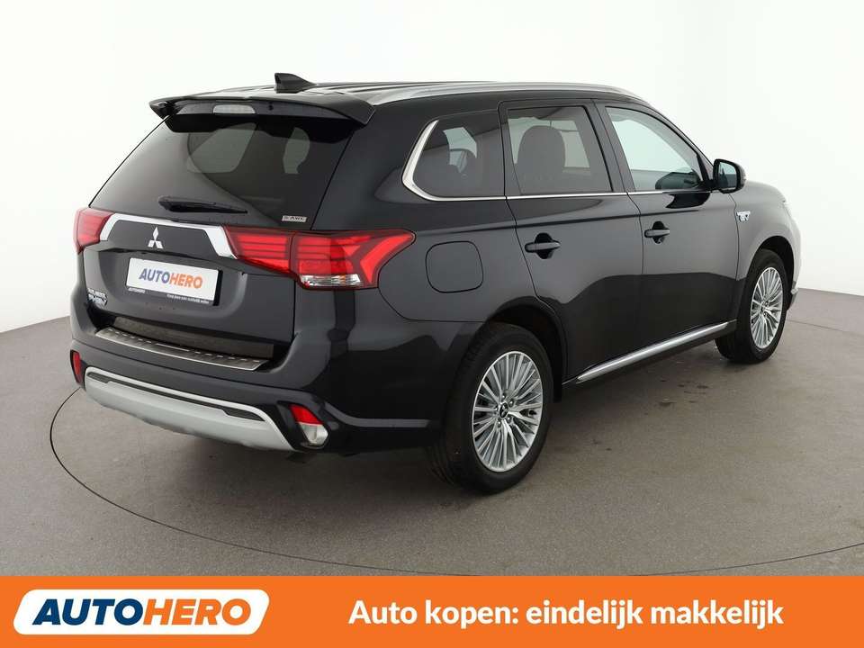 Mitsubishi Outlander - Imagem 6