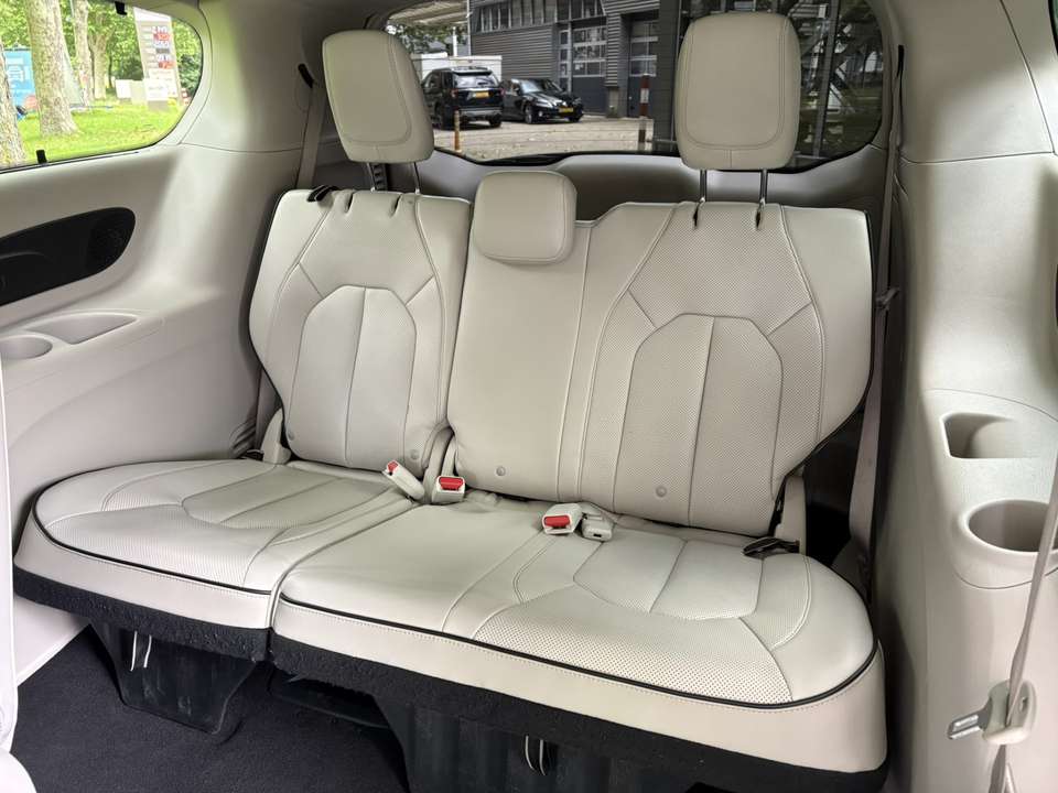 Chrysler Grand Voyager - Imagem 13