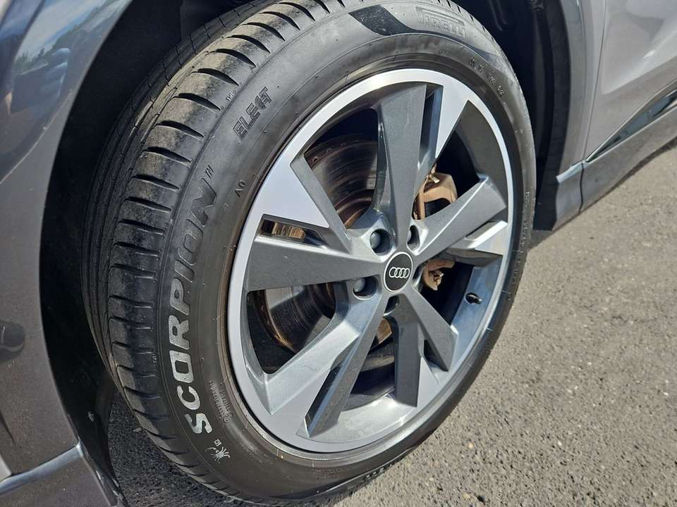 Car picture 3