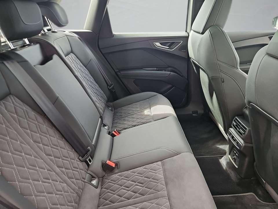 Car picture 11