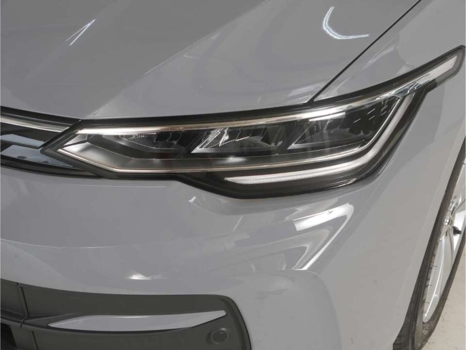 Volkswagen Golf Variant - Imagem 5