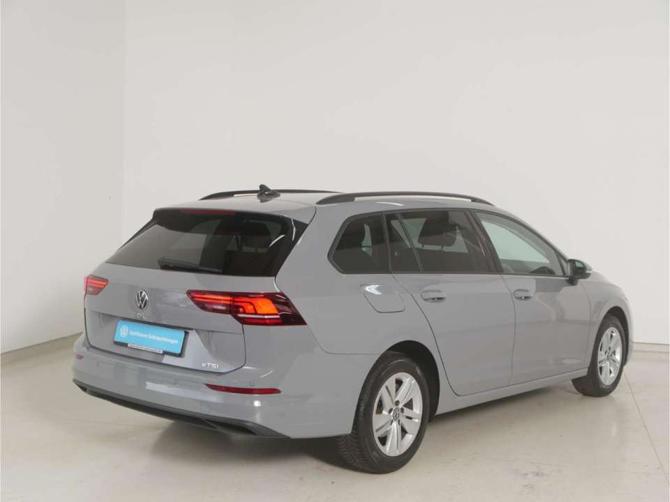 Volkswagen Golf Variant - Imagem 9