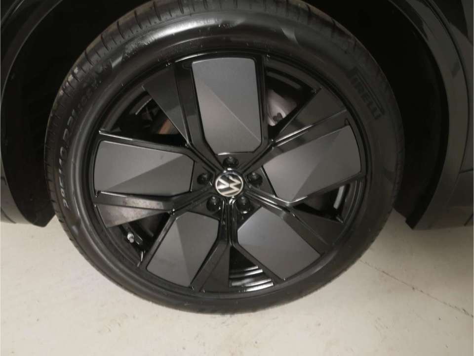 Car picture 9