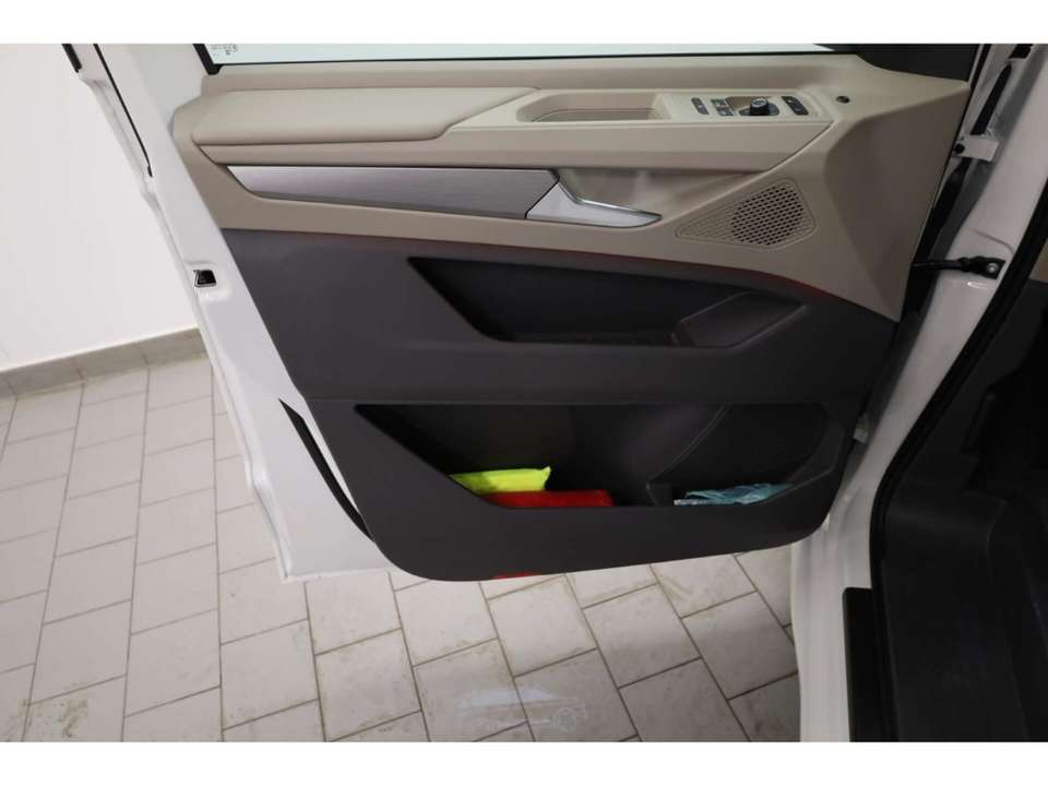 Volkswagen T7 Multivan - Imagem 14
