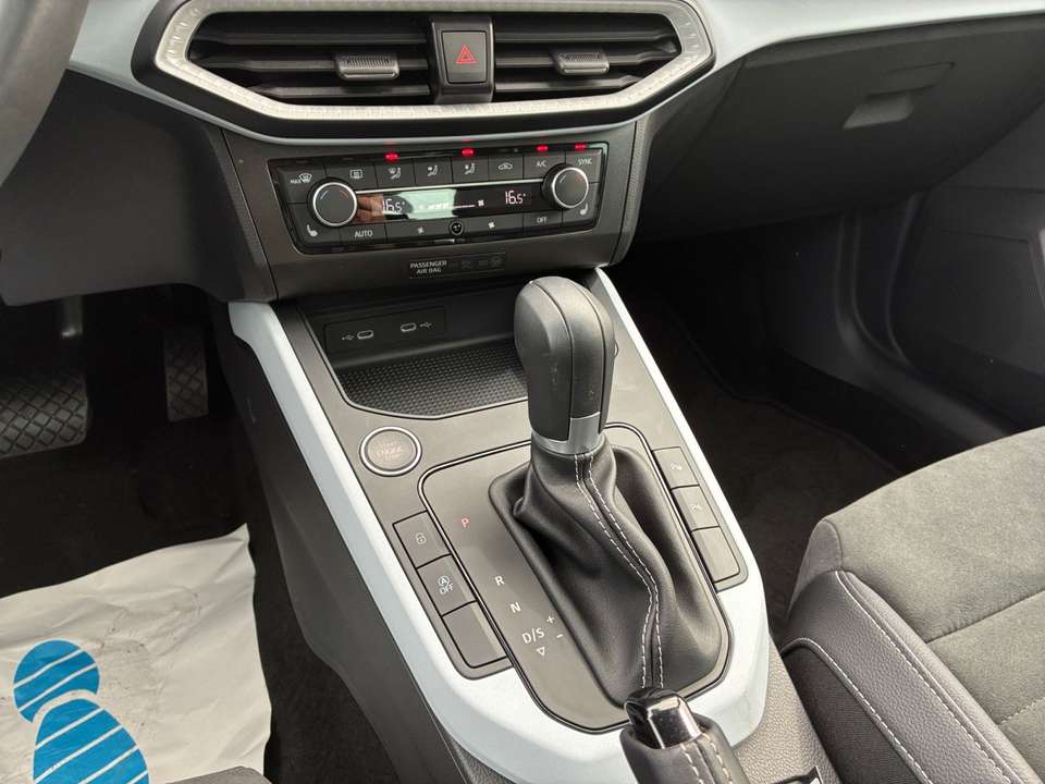 SEAT Arona - Imagem 11
