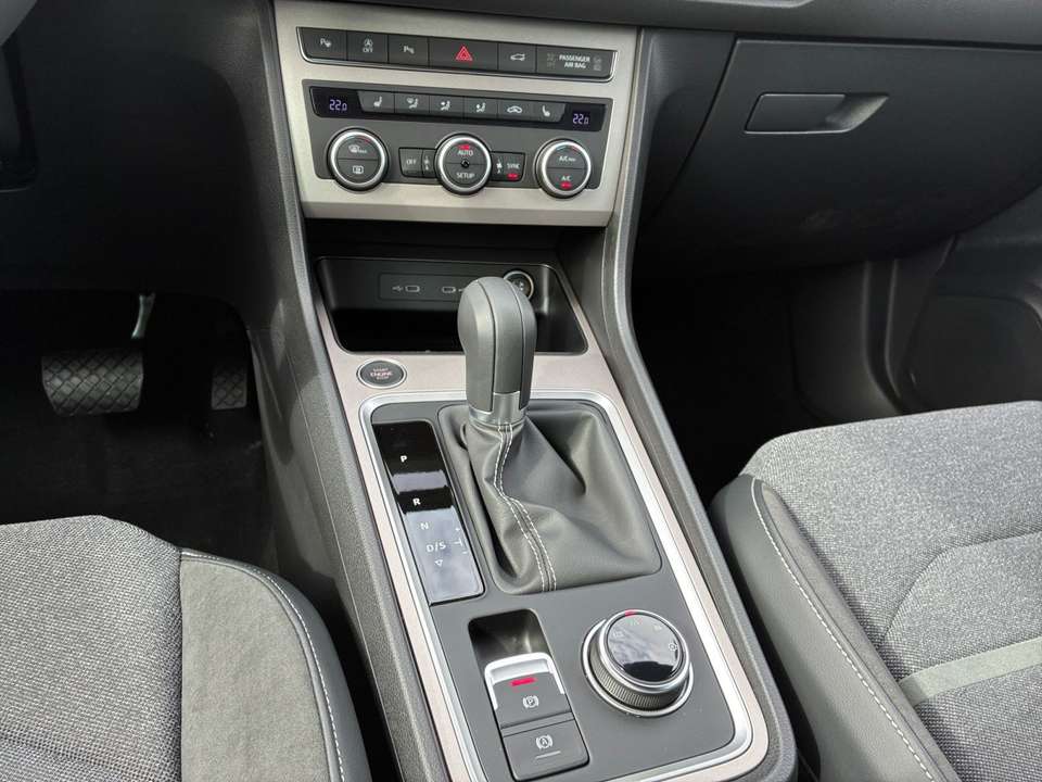 Car picture 11