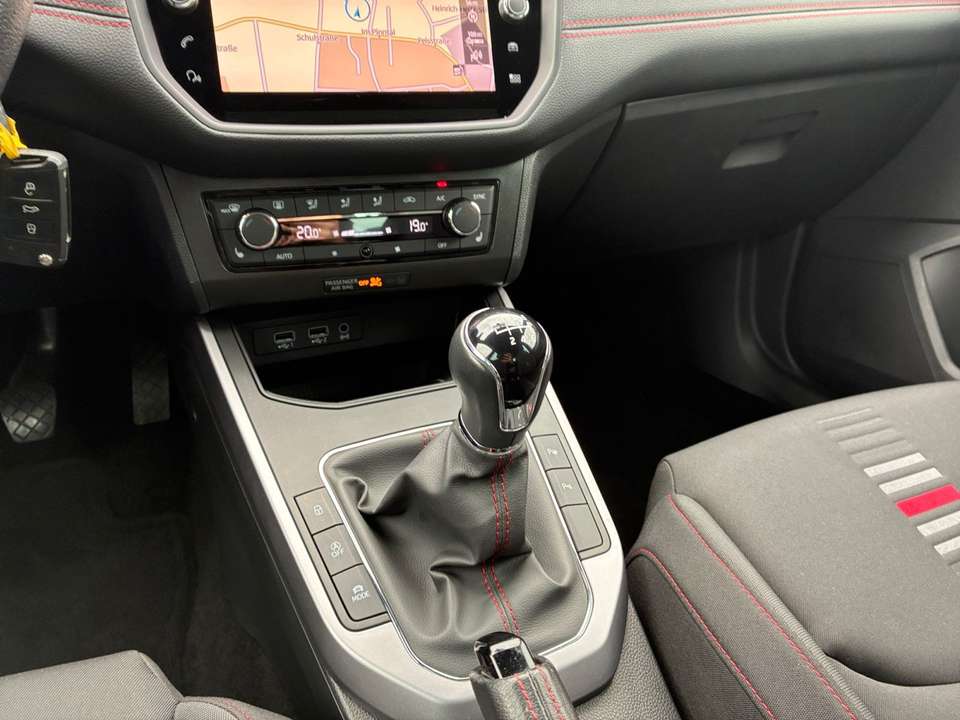 Car picture 11