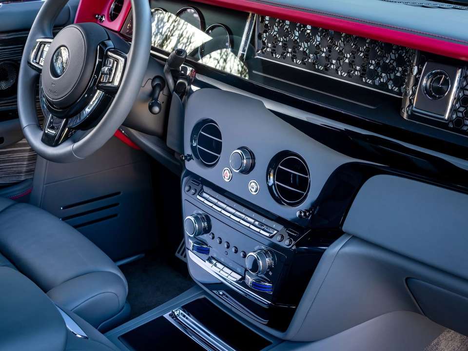 Rolls-Royce Phantom - Imagem 7