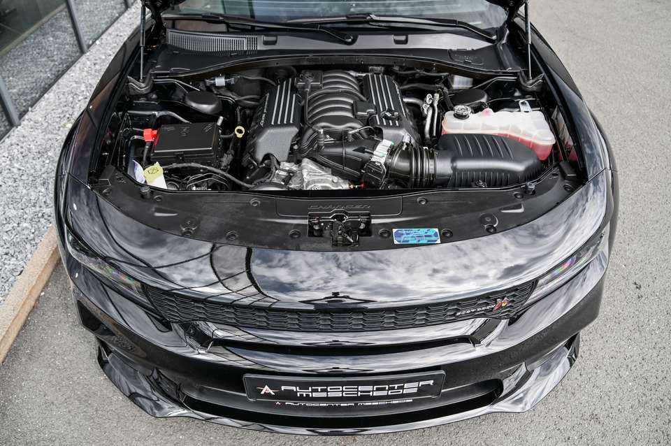 Dodge Charger - Imagem 8