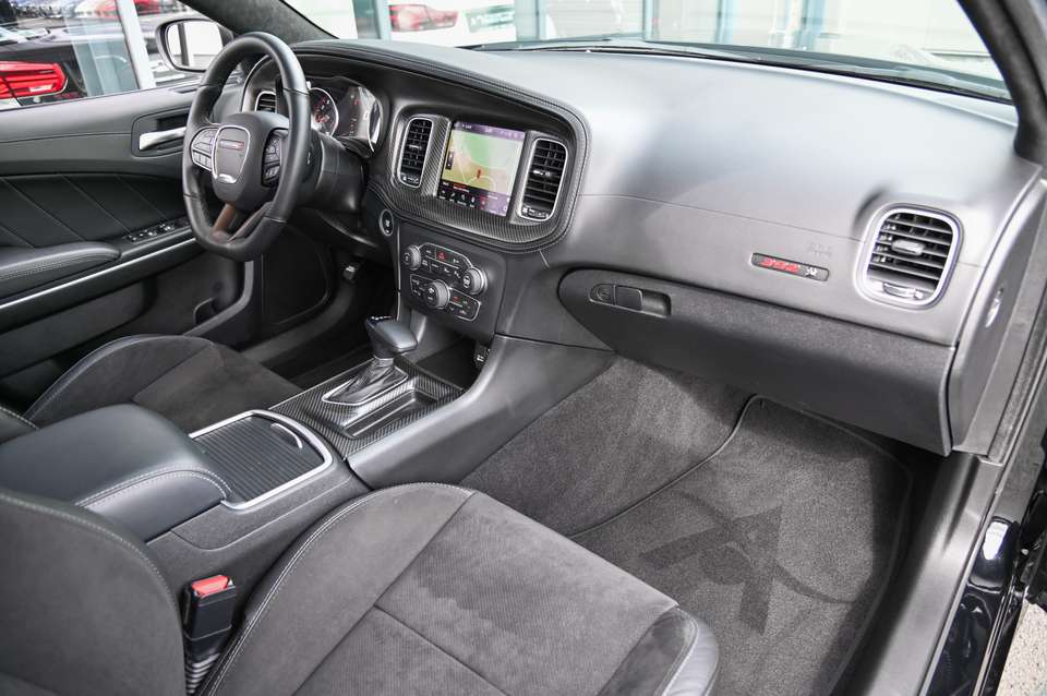 Dodge Charger - Imagem 12