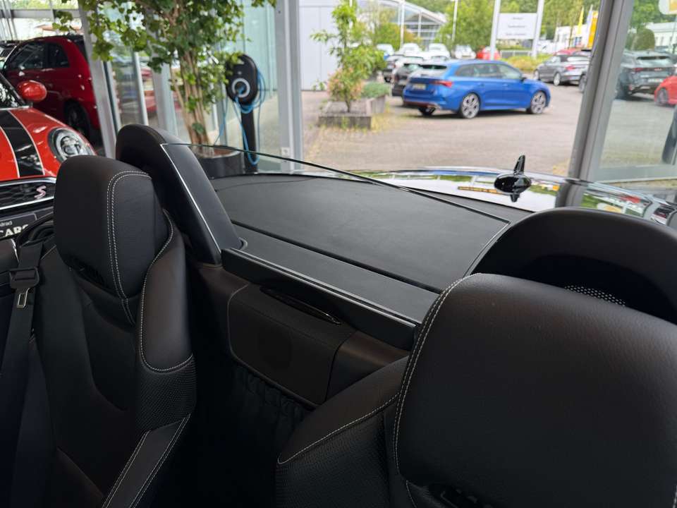 Car picture 11