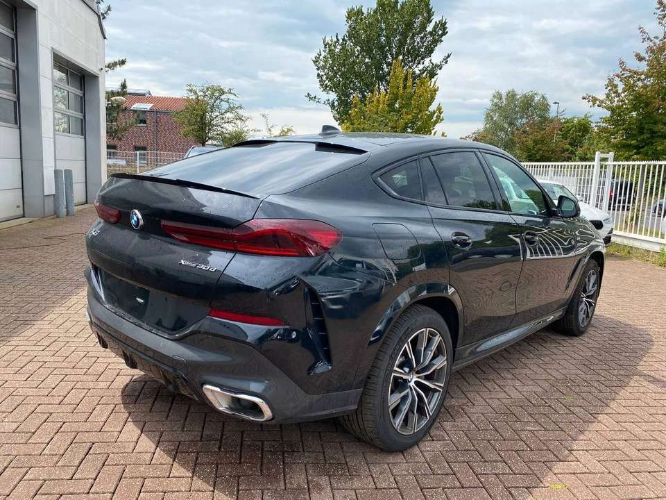 BMW X6 - Imagem 6