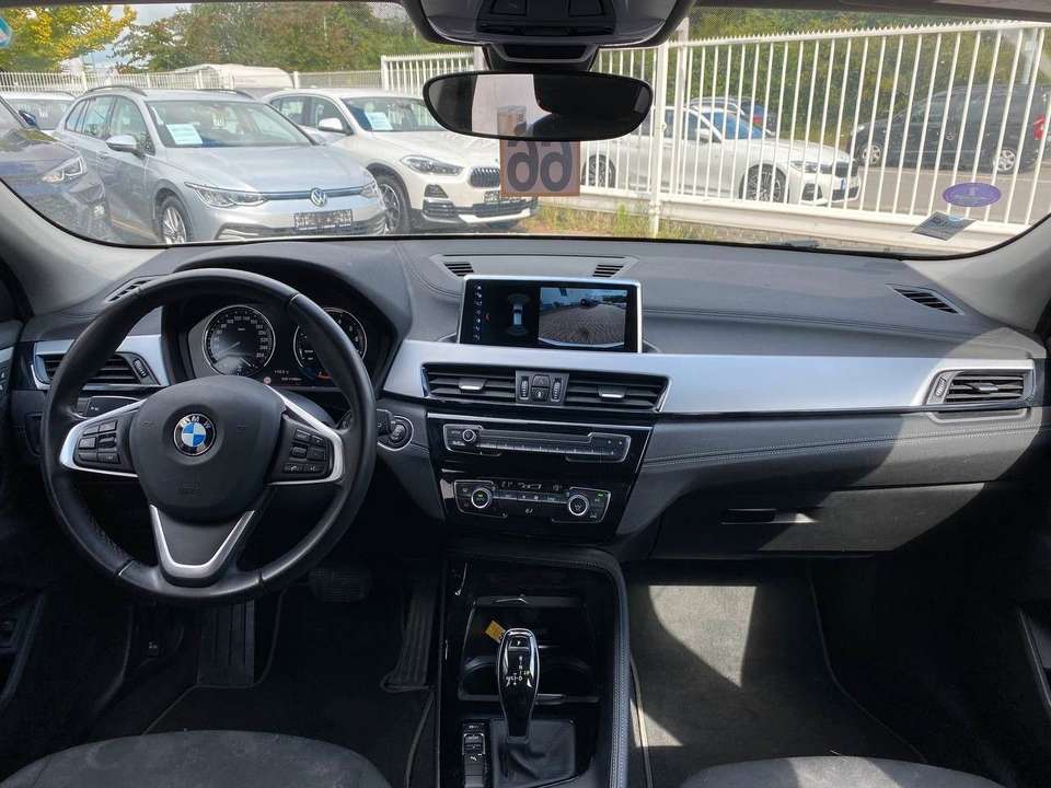 Car picture 9
