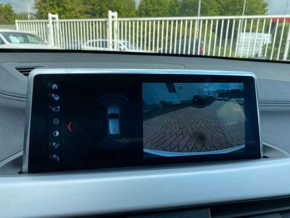 Car picture 11