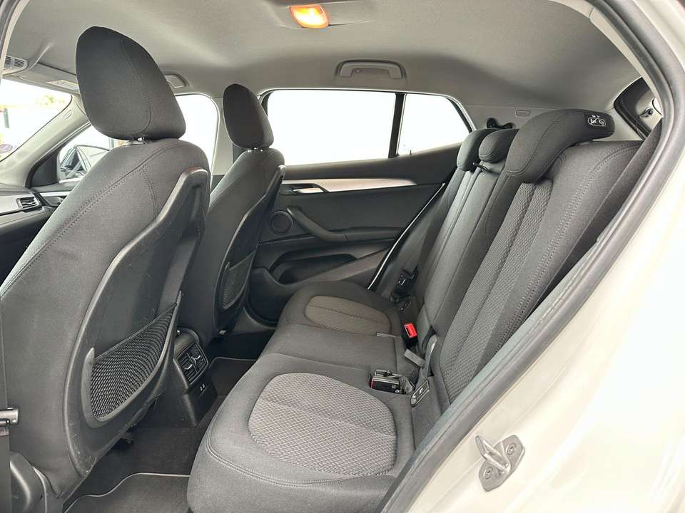 Car picture 10