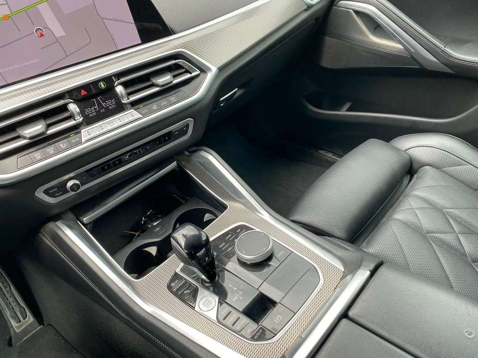BMW X6 - Imagem 13