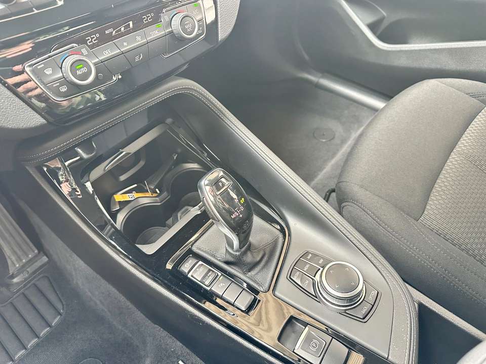 Car picture 14