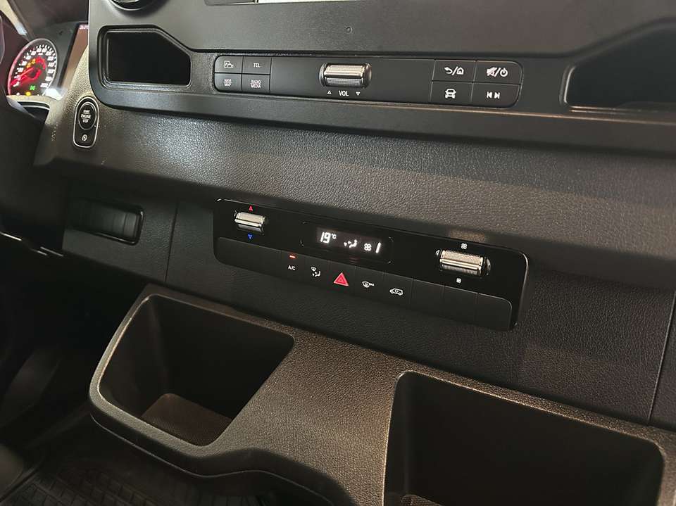 Car picture 12