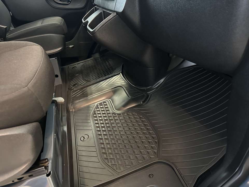 Car picture 14