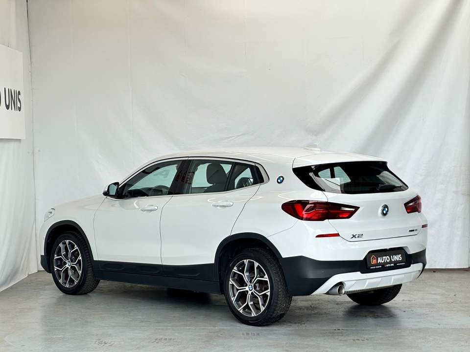 Car picture 6
