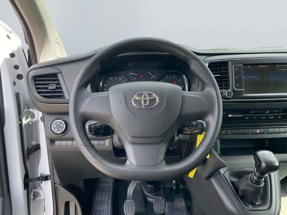 Toyota Proace - Imagem 13