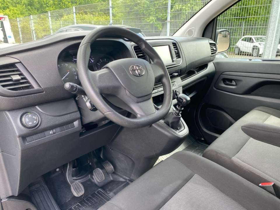 Toyota Proace - Imagem 14