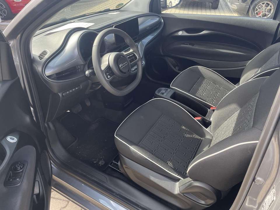 Fiat 500e - Imagem 9