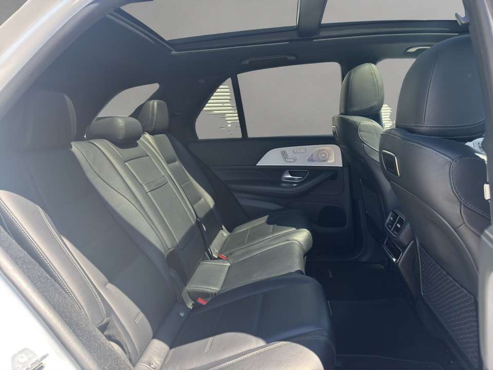 Car picture 9